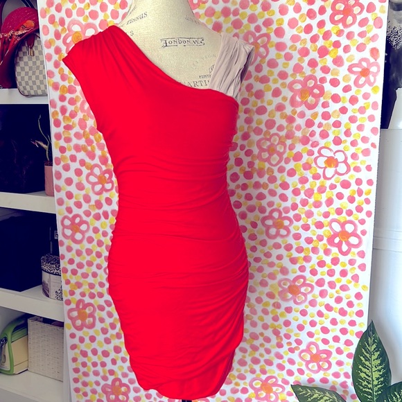 Bar III One-Shouldered Party Dress in Red  Bodycon Jersey ruched sleeveless mini - Picture 1 of 15